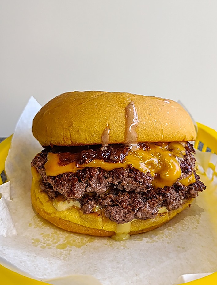 Lorenzo smash burger served in a basket